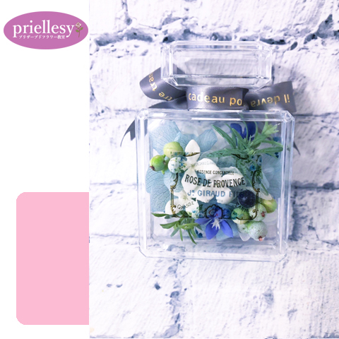 プリザーブドフラワー　香水瓶型アレンジ2個セット