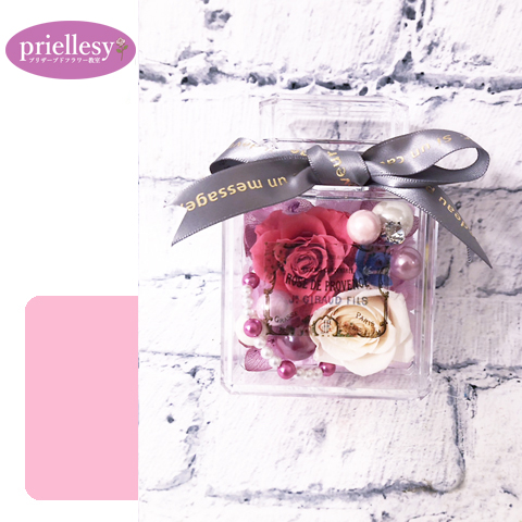 プリザーブドフラワー　香水瓶型アレンジ2個セット