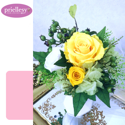 プリザーブドフラワー　ポットアレンジ