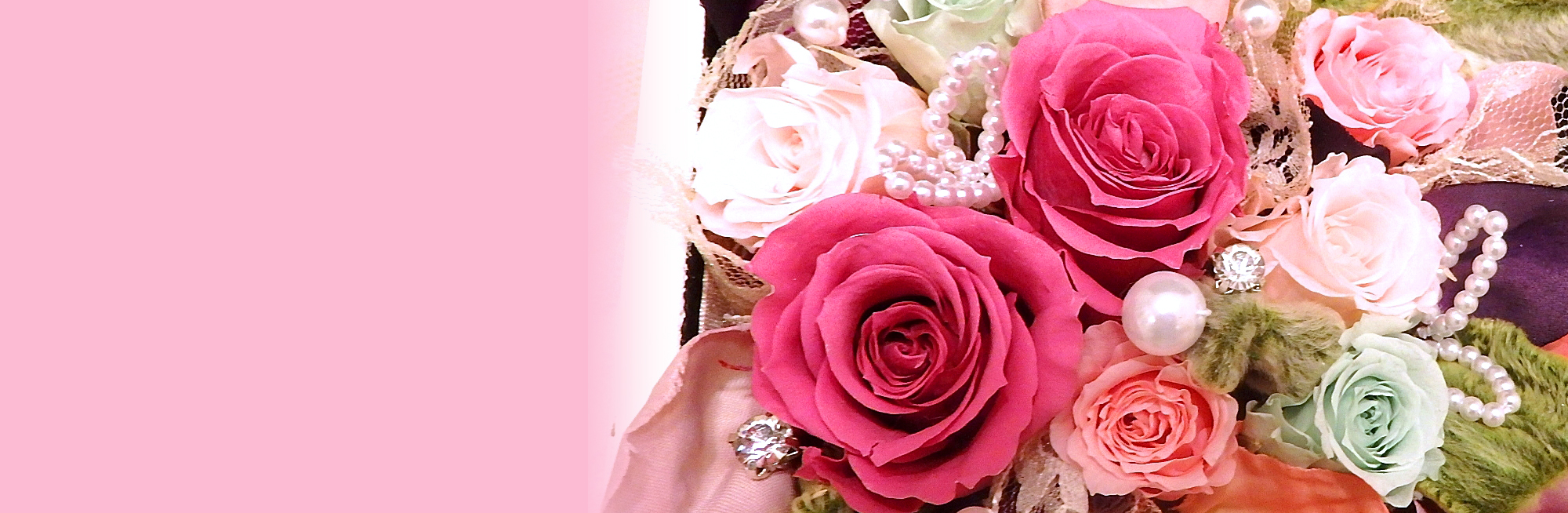 プリザーブドフラワー　ローズボックスの小物入れ