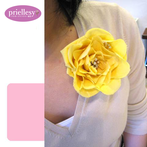 プリザーブドフラワー　コサージュメリア